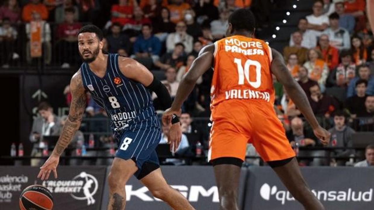 Anadolu Efes, İspanya'da mağlup