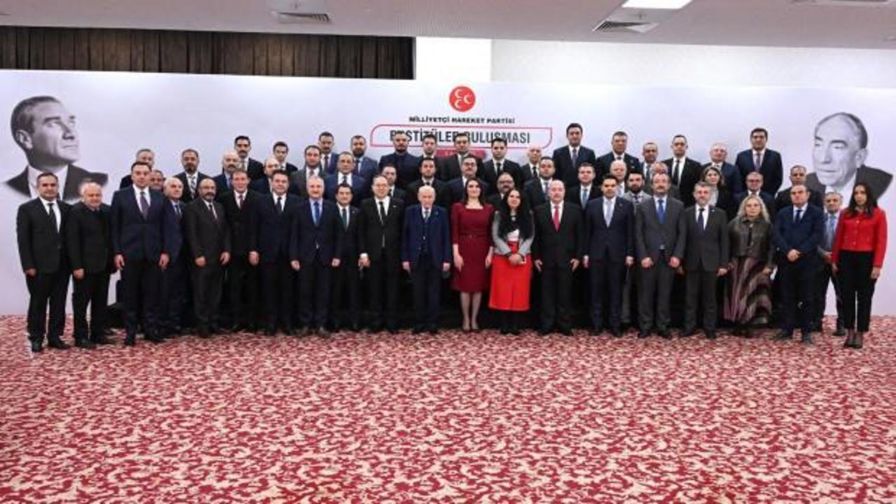 Bahçeli, parti bünyesindeki enstitülerin temsilcileriyle bir araya geldi