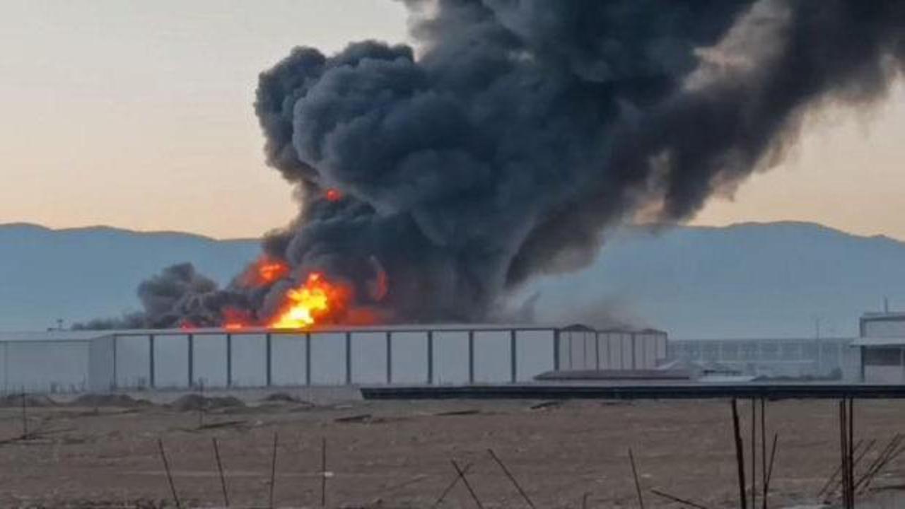 Denizli'de fabrika yangını