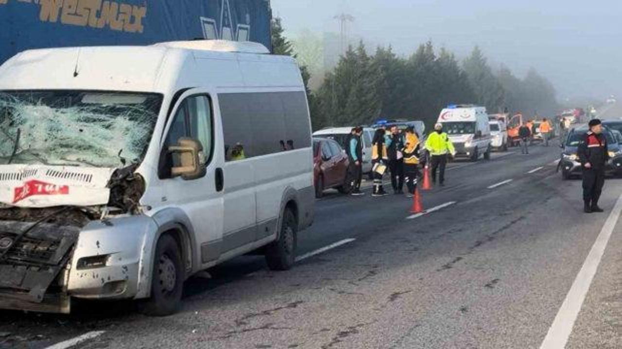 Edirne'de 10 aracın karıştığı zincirleme kaza! Çok sayıda yaralı var