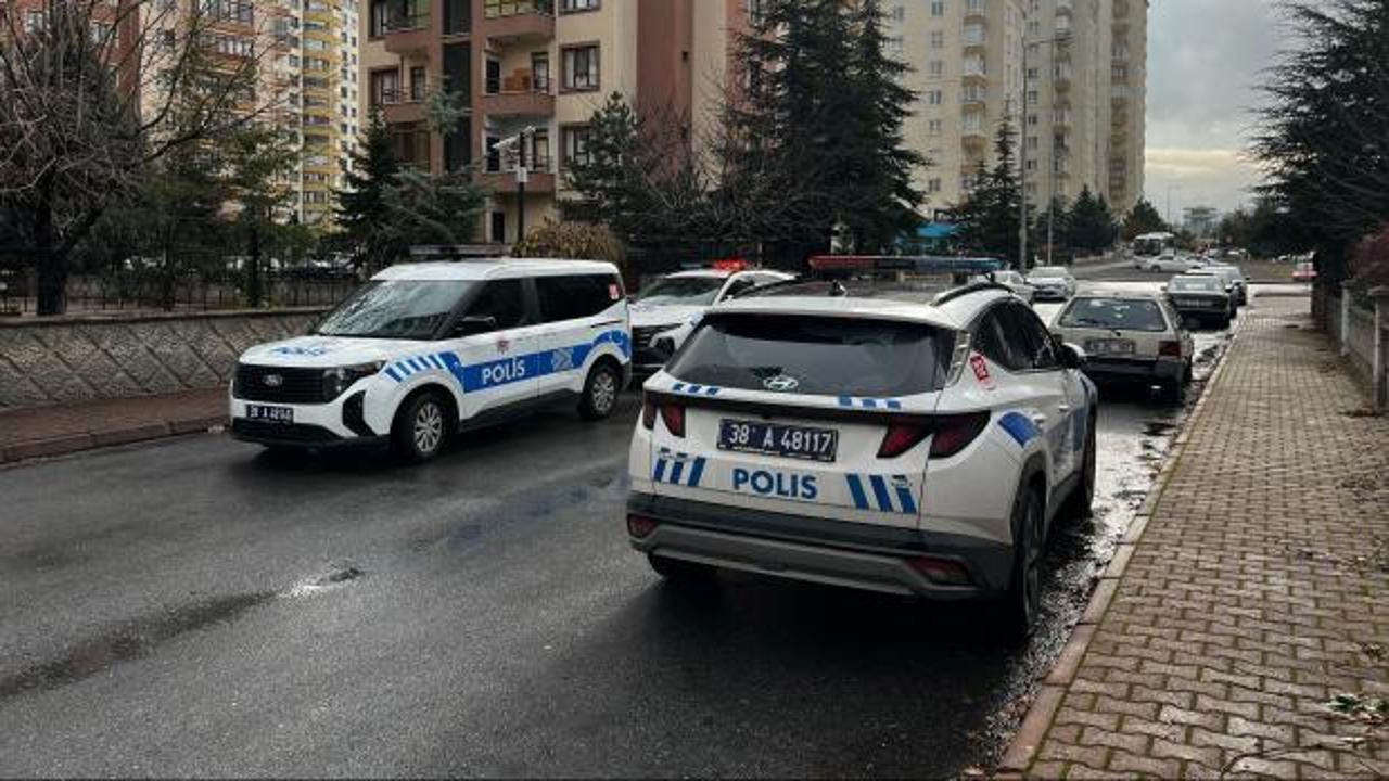 Eşini öldürmek için gitti, başka kadını katletti!