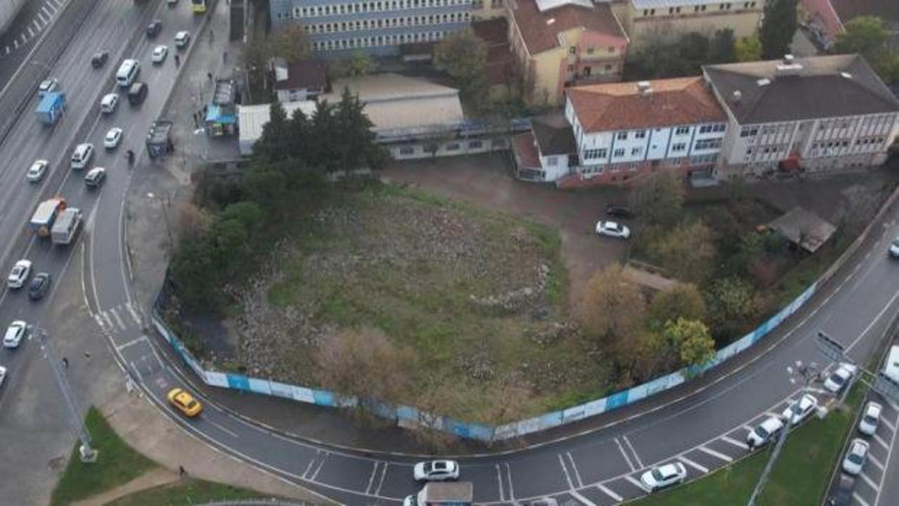 İmamoğlu s&ouml;z vermişti! İBB&rsquo;nin yıktığı cami 6 yıldır yapılmadı