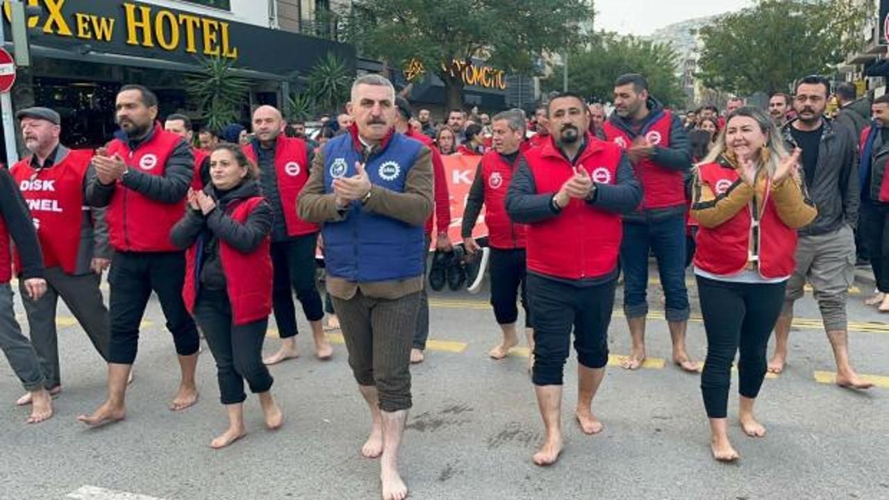 İzmir'de belediye işçileri 'çıplak ayakla' yürüdü: Haklarımız gasp ediliyor