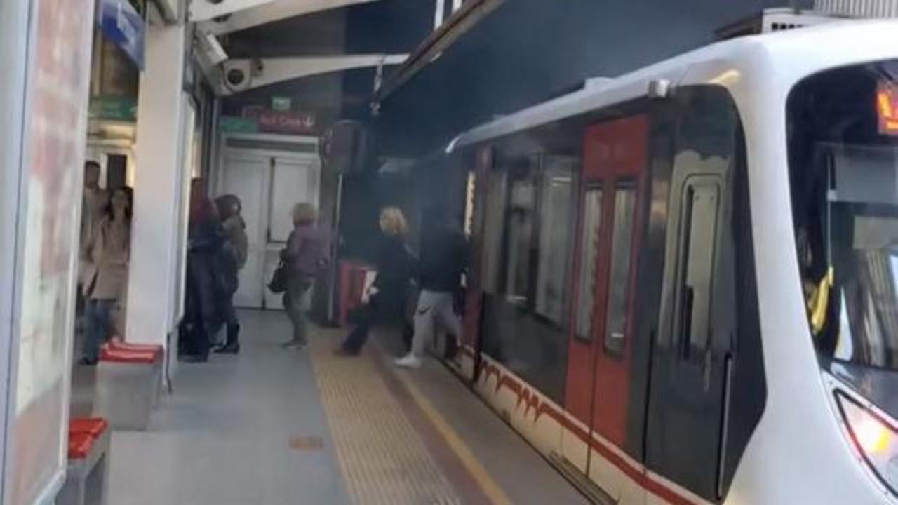 İzmir'de korkutan anlar: Metro vagonu raydan çıktı!