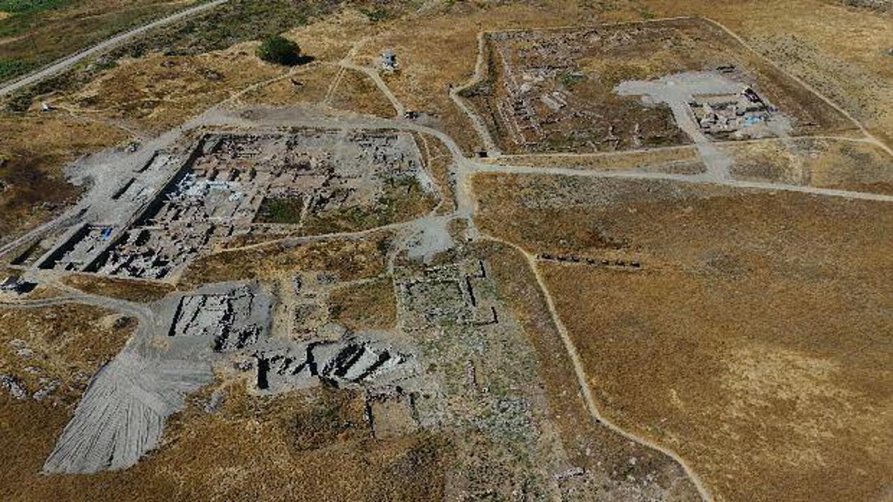 Kültepe'de sarayın altından saray çıktı