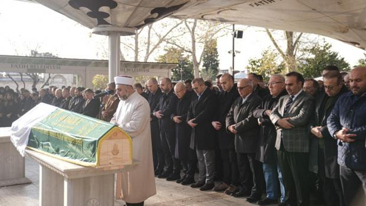 Merkez Bankası Başkanı Karahan'ın annesi son yolculuğuna uğurlandı