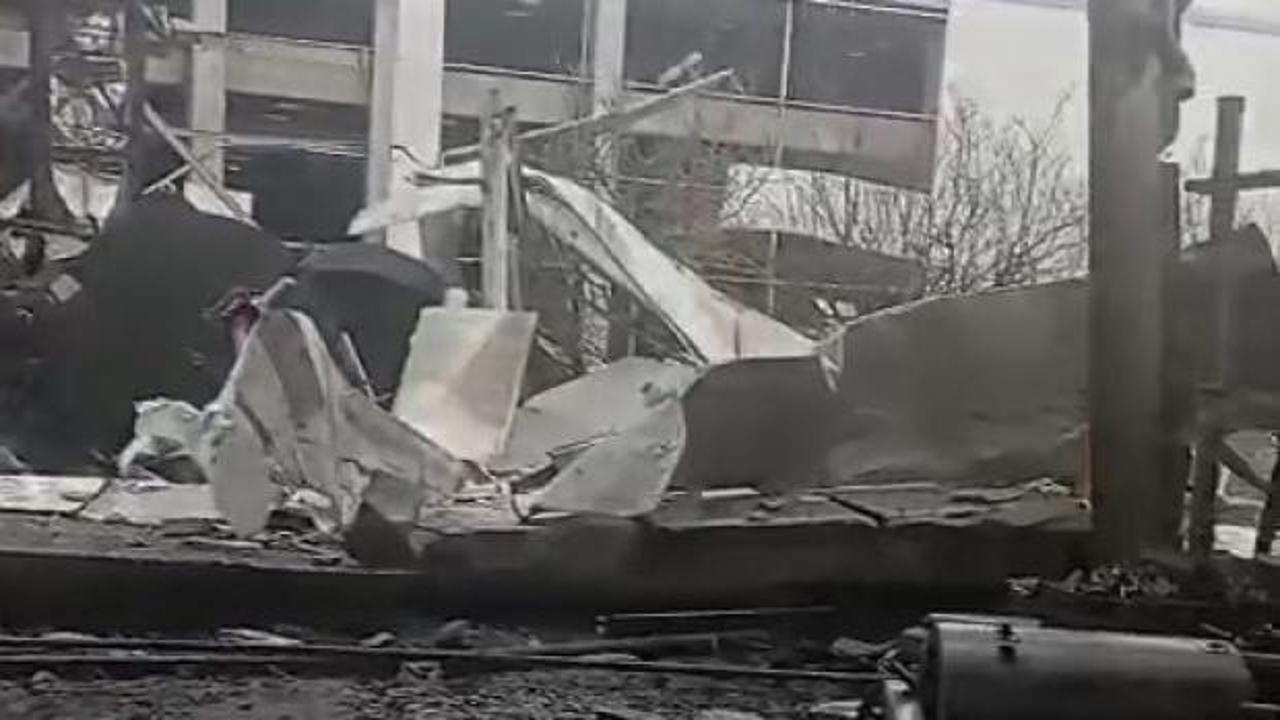 Şekerleme fabrikasında patlama: Yaralı var!