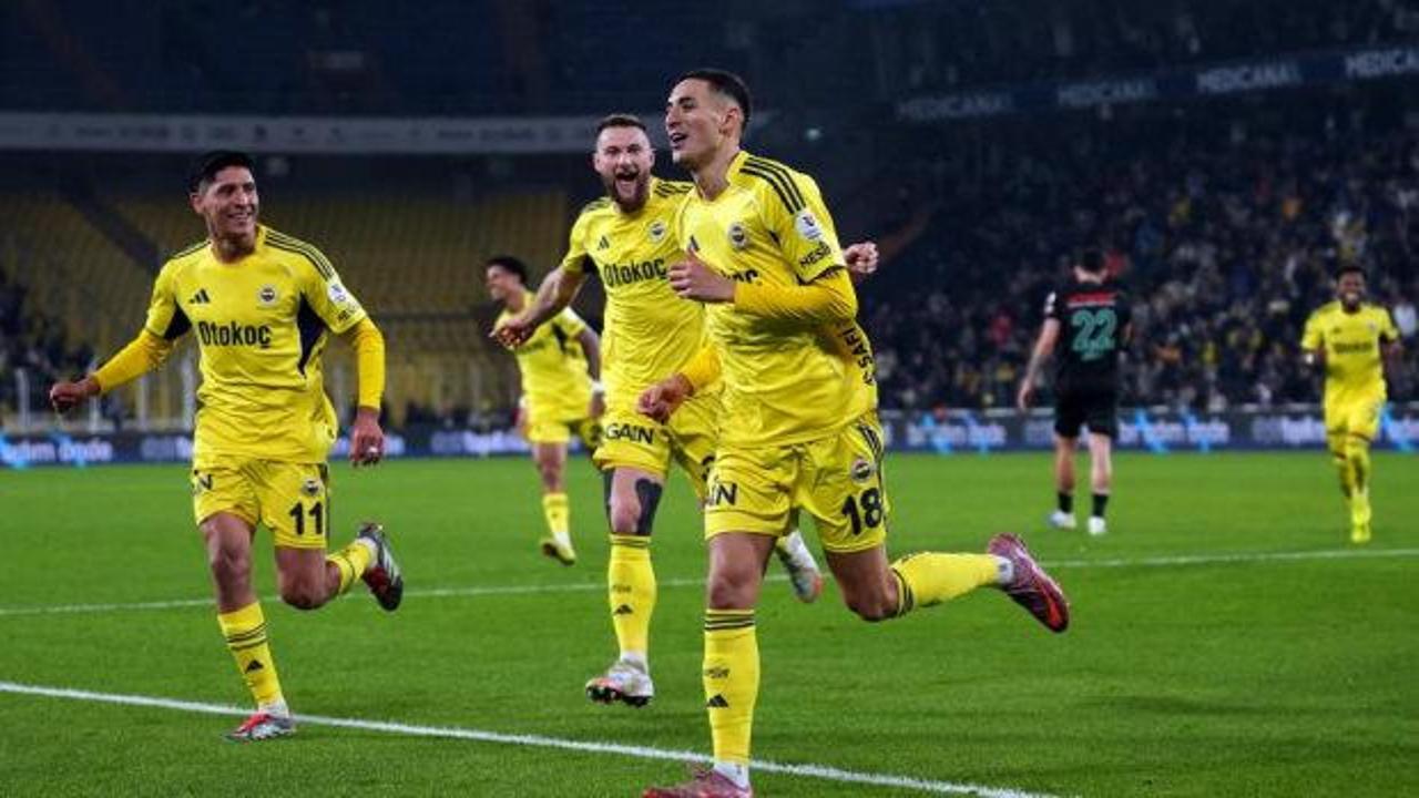 Mert M&uuml;ld&uuml;r bu sezon ilk gol&uuml;n&uuml; attı!