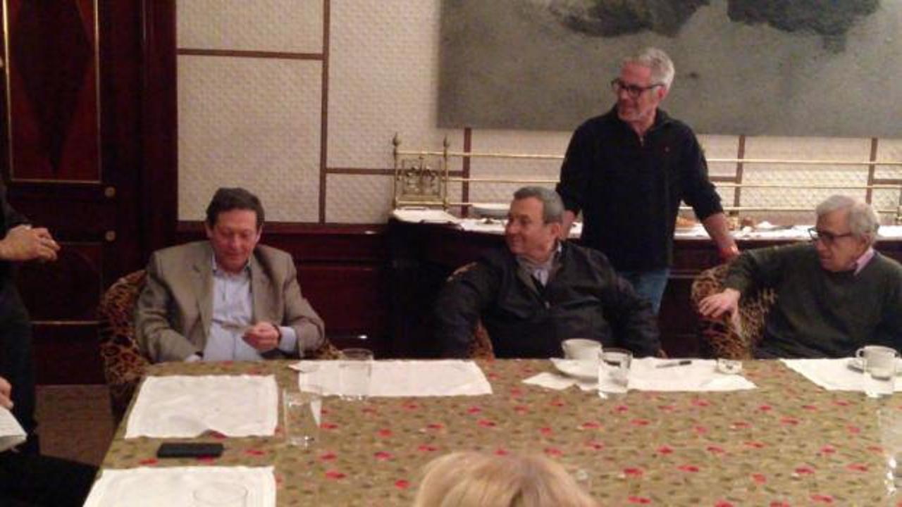 ABD&rsquo;li demokratlardan Epstein dosyası hamlesi: 68 yeni fotoğraf kamuoyuna a&ccedil;ıklandı