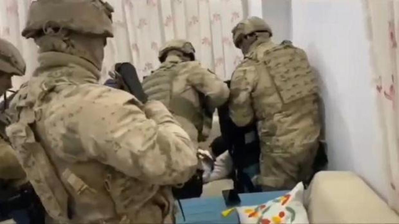 Bitlis&rsquo;te uyuşturucu operasyonu: 5 tutuklama