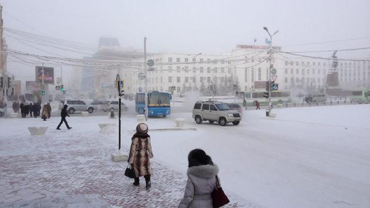 D&uuml;nyanın en soğuk şehri, eksi 45 dereceyi g&ouml;rd&uuml;