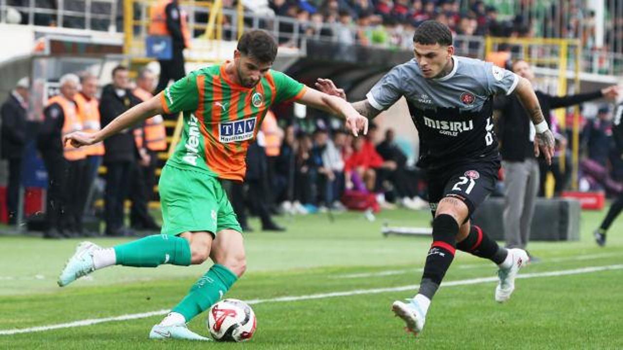 Karag&uuml;mr&uuml;k Oba'dan 'boş' d&ouml;nd&uuml;: 3 puan Alanya'nın