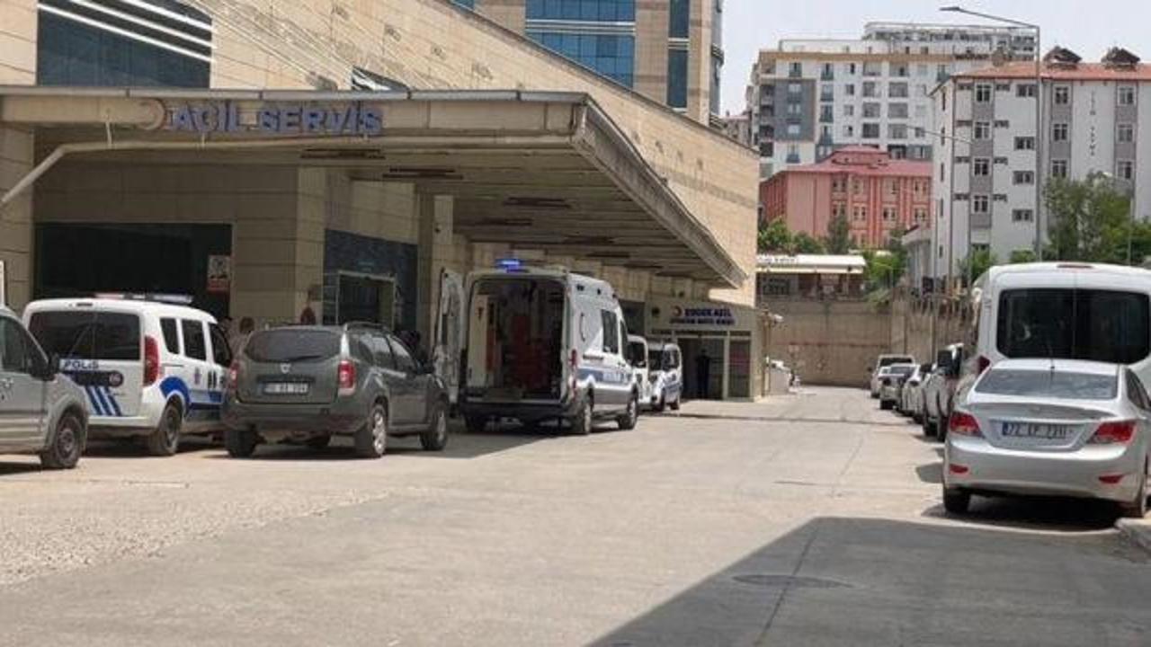 Kocası il dışındaydı, 2 &ccedil;ocuk annesi vahşeti yaşadı!