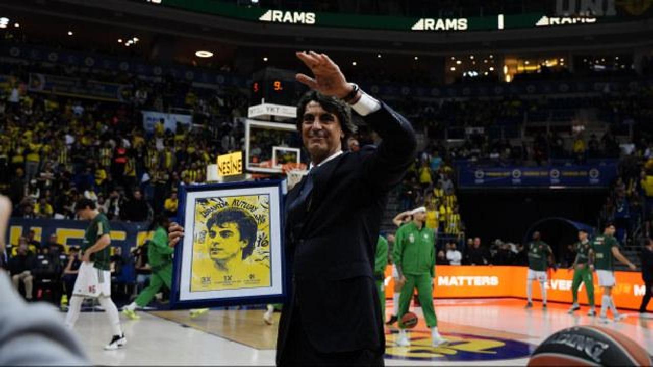 Sadece &uuml;&ccedil; isme yapıldı! Fenerbah&ccedil;e'den Kutluay'a unutulmaz jest