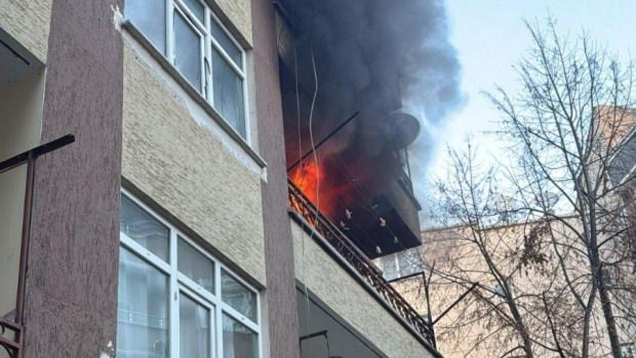 Sinop'ta korkutan yangın: Binadakiler tahliye edildi!