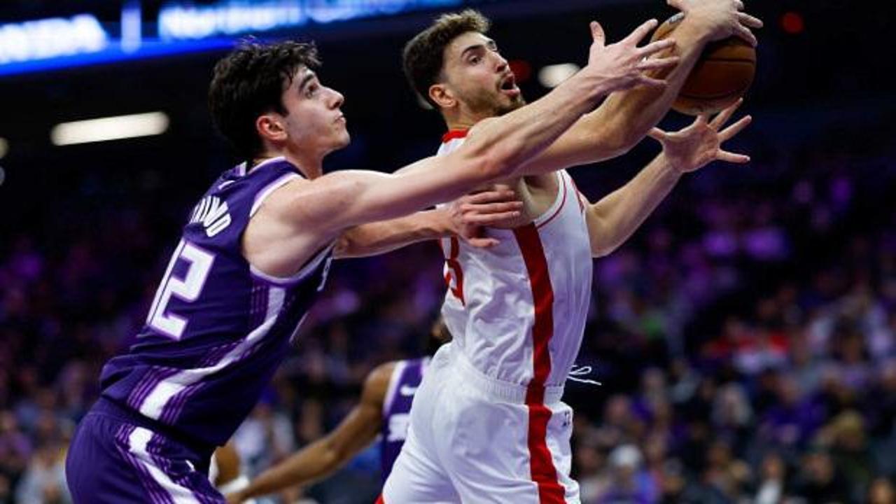 Alperen Şeng&uuml;n'&uuml;n 28 sayısı mağlubiyete engel olmadı