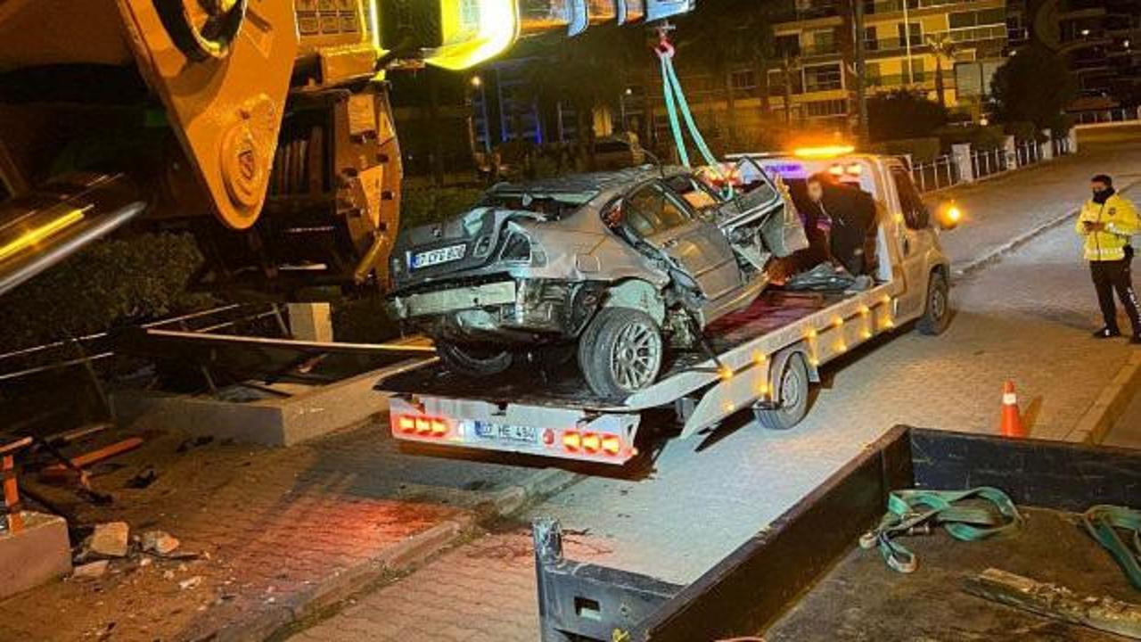 Alt ge&ccedil;ide d&uuml;ş&uuml;p yanan otomobilin s&uuml;r&uuml;c&uuml;s&uuml; hayatını kaybetti