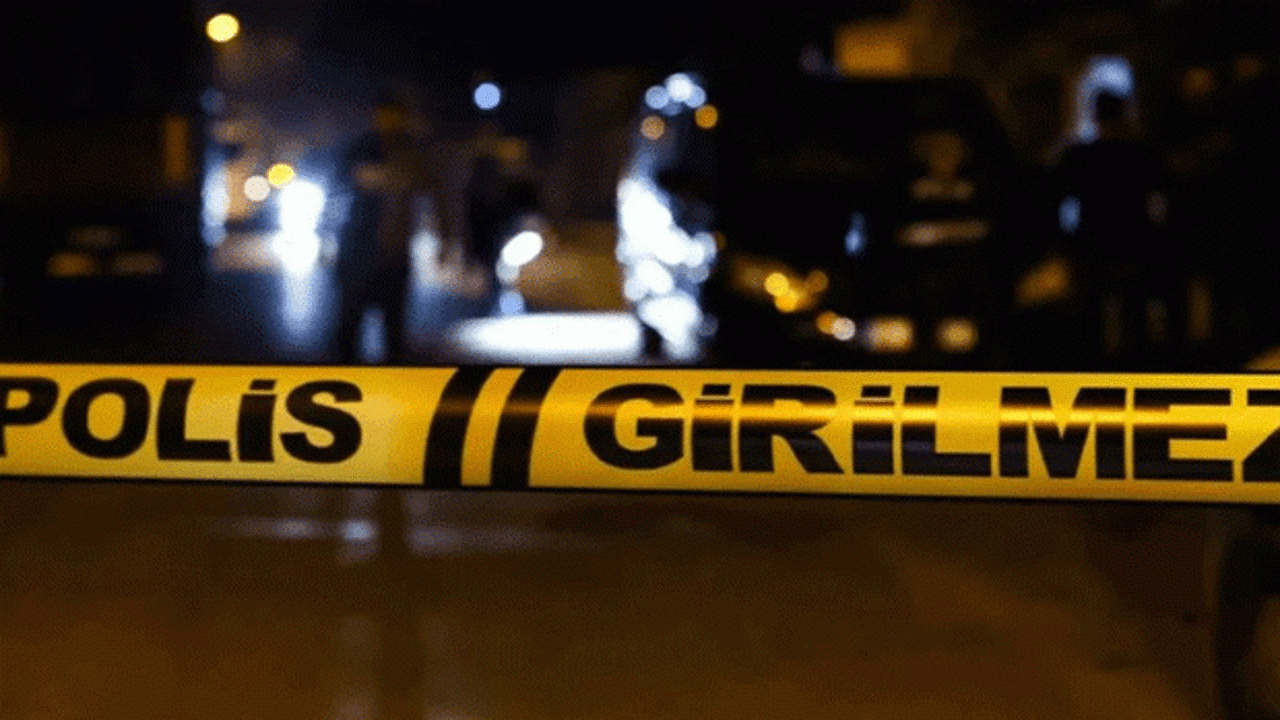 Antalya'da dehşet: Tartıştığı babasını tabancayla &ouml;ld&uuml;r&uuml;p, yengesini ağır yaraladı