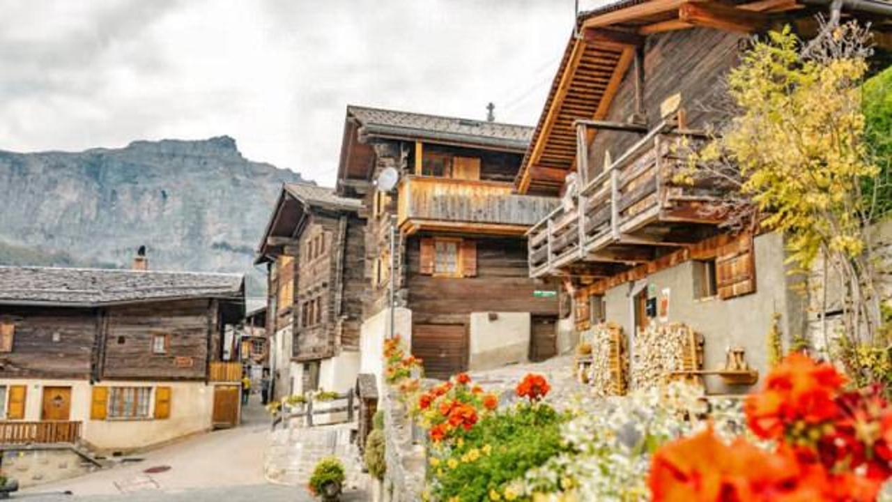 Bu k&ouml;ye taşınanlara &ccedil;ılgın teşvik: Her yetişkin i&ccedil;in 25 bin, her &ccedil;ocuk i&ccedil;in 12 bin dolar!