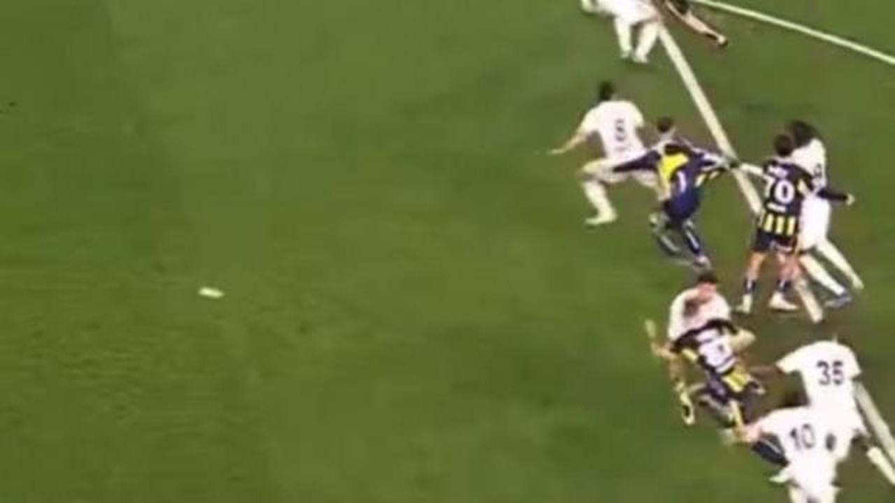 Eski hakemden &ccedil;ifte standart iddiası! 'İşte T&uuml;rk hakemliğinin rezilliği...'