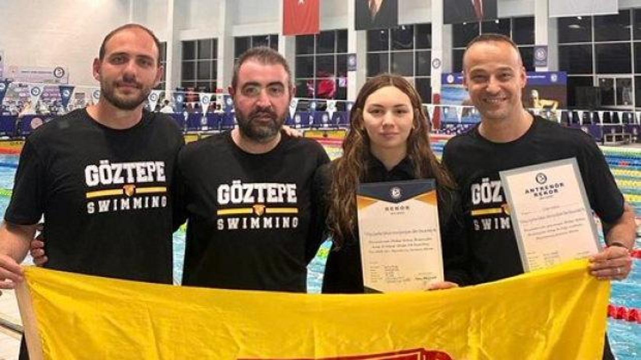 Milli yüzücü Derin Akar, 11 yıldır kırılamayan rekoru kırdı