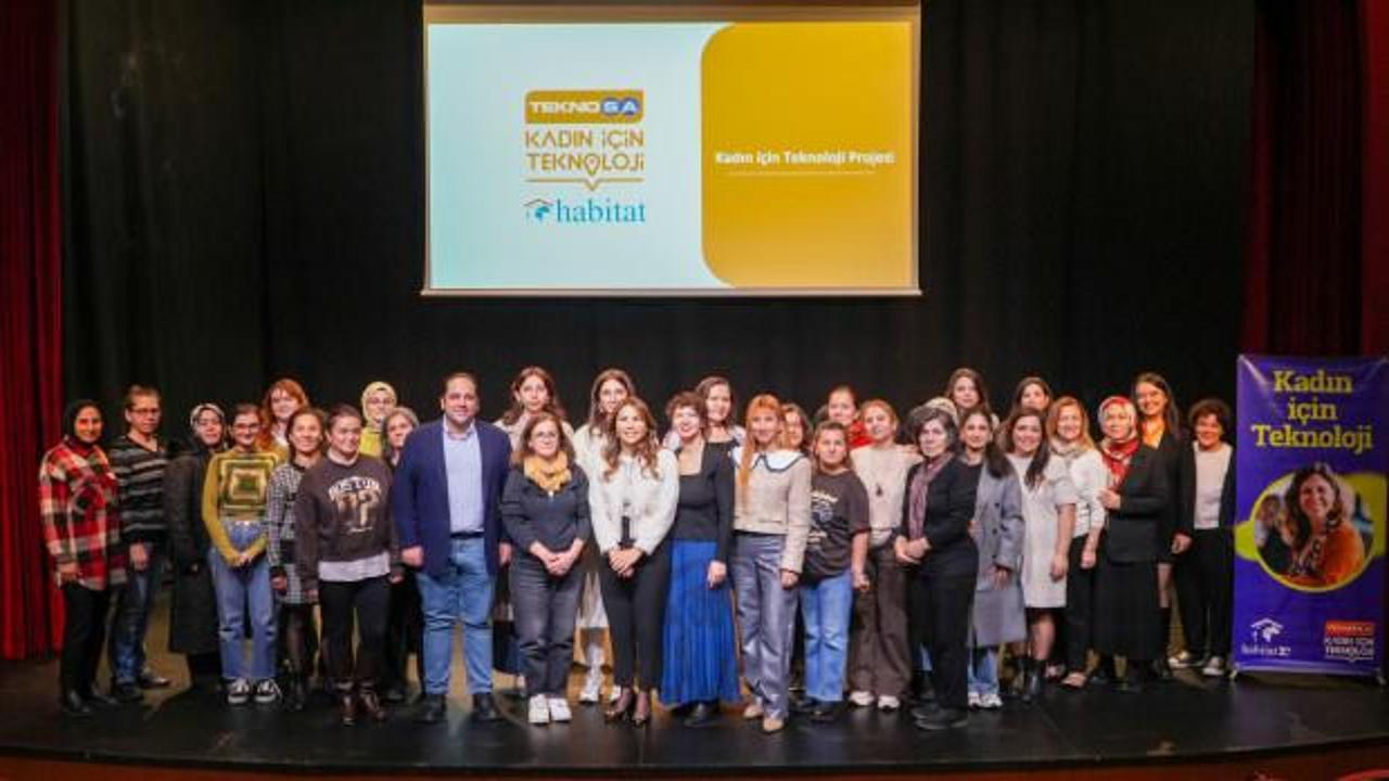 Teknosa, &ldquo;Kadın i&ccedil;in Teknoloji&rdquo; projesinde 2025 yılında 4 binden fazla kadına dokundu