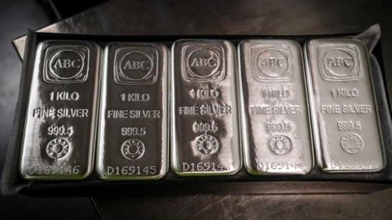 T&uuml;m zamanların rekoru! G&uuml;m&uuml;ş 100 TL'yi aştı