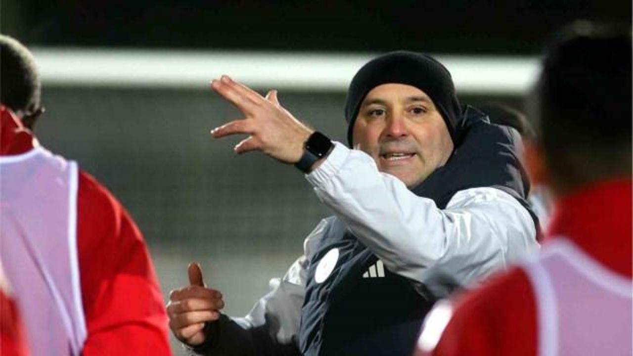 Antalyaspor, Sami Uğurlu yönetiminde ilk antrenmanına çıktı