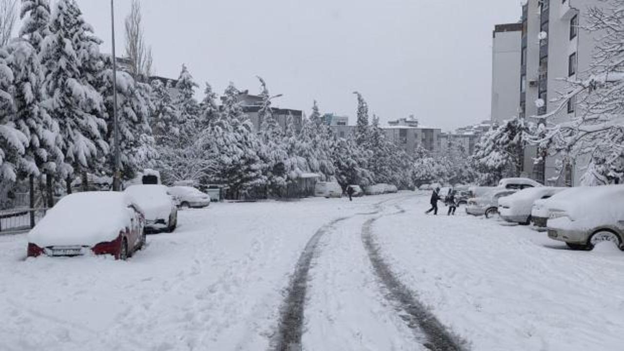 Kahramanmaraş’ta okullara kar tatili