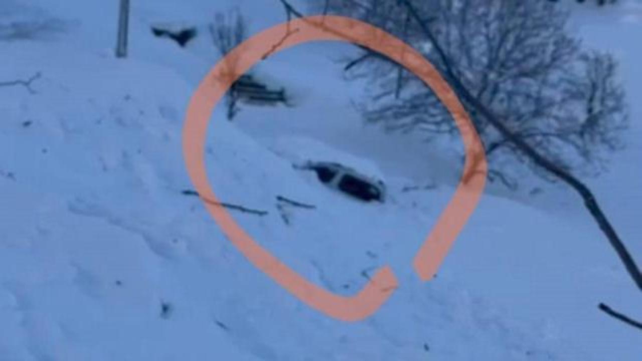 Şırnak'ta 5 kişilik aile &ccedil;ığın altında kaldı! 