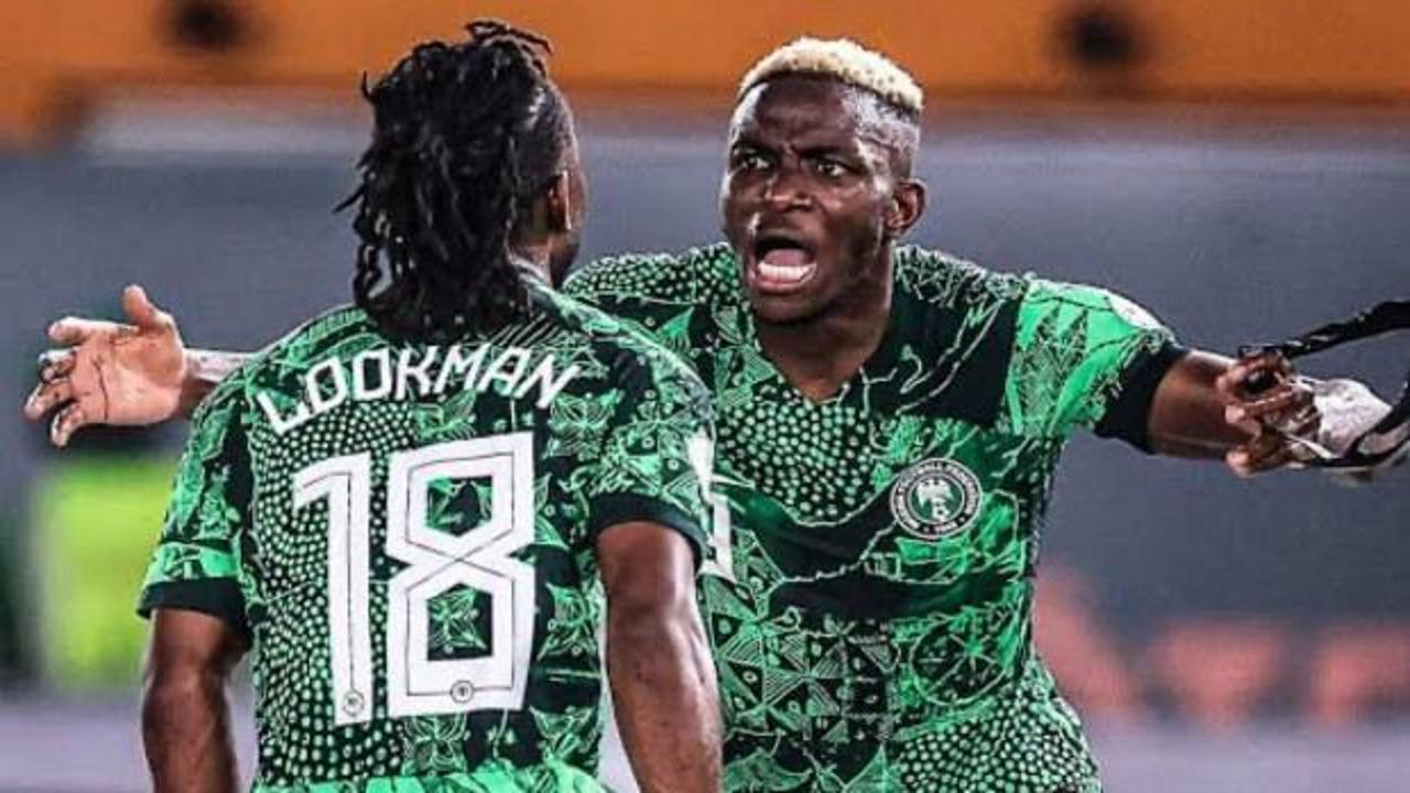 4-0'lık maçta Lookman, Osimhen'i fena sinirlendirdi! Maçı bırakıp üzerine yürüdü