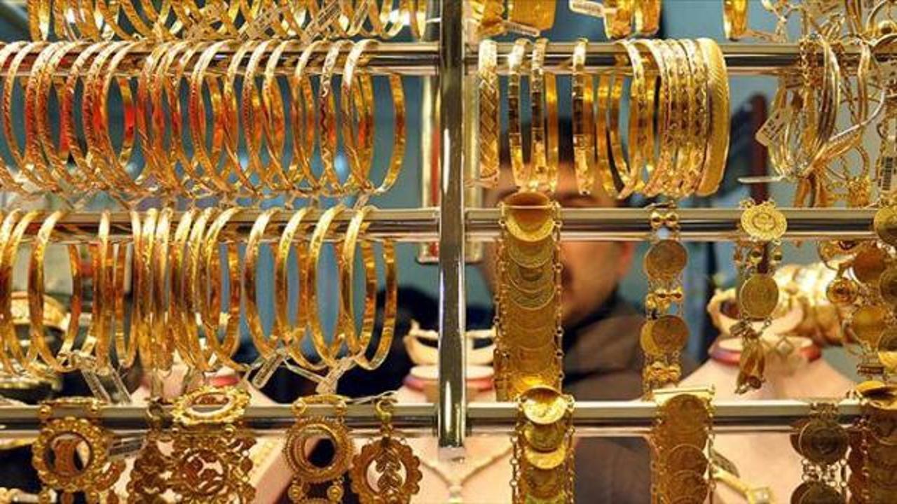 Altın satışına yeni düzenleme: Kuyumcularda nakit dönemi sona eriyor