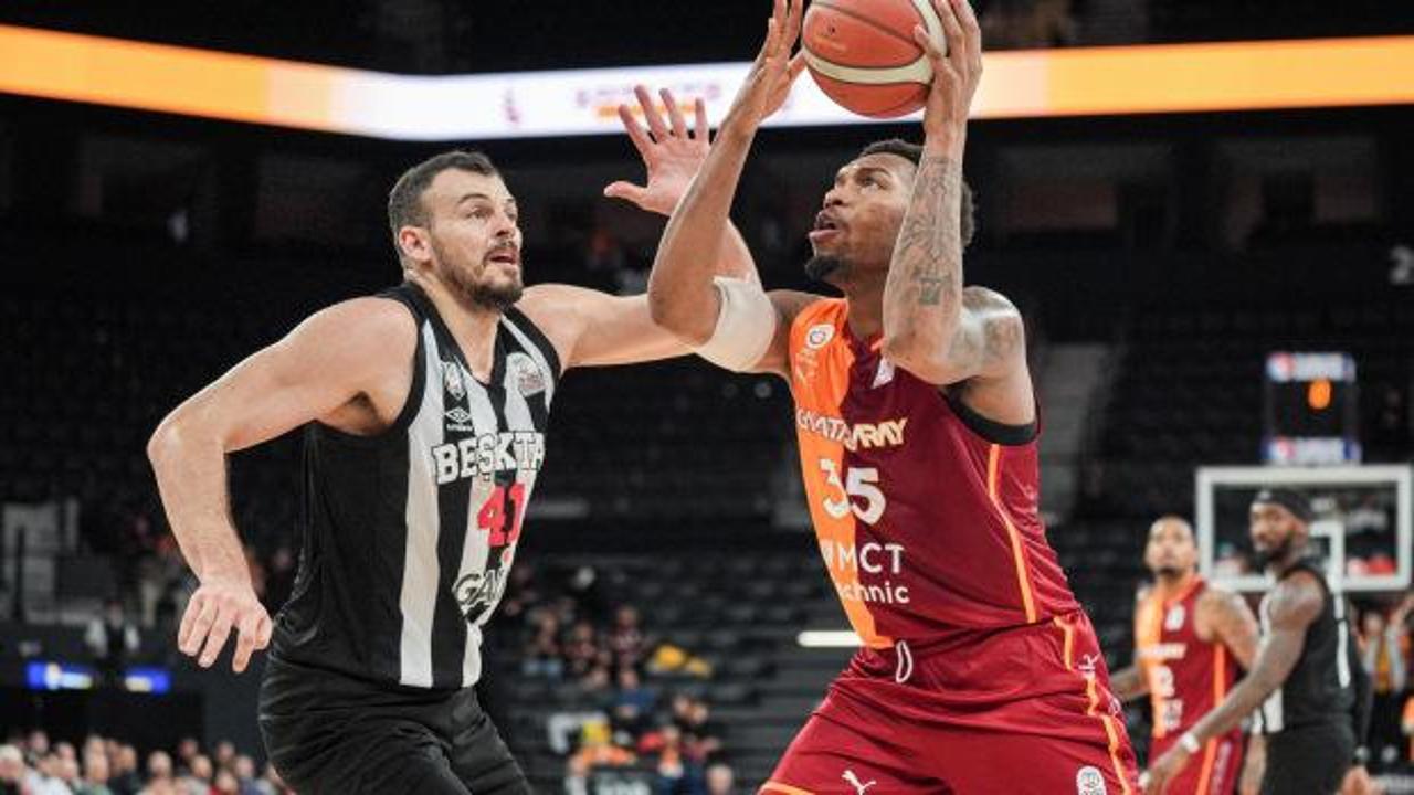 Beşiktaş potada Galatasaray'a mağlup oldu