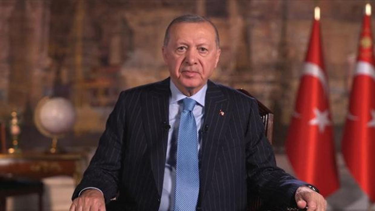 Cumhurbaşkanı Erdoğan duyurdu: Gen&ccedil;lere 1375 TL'lik g&uuml;nl&uuml;k &ouml;deme!
