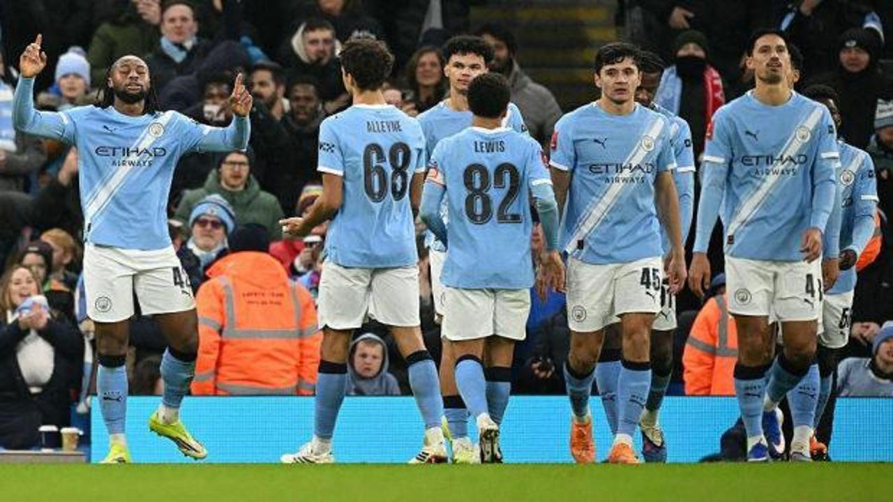 Futbolda tarihe geçecek skor! Dünya devi zayıf rakibine 10 gol attı