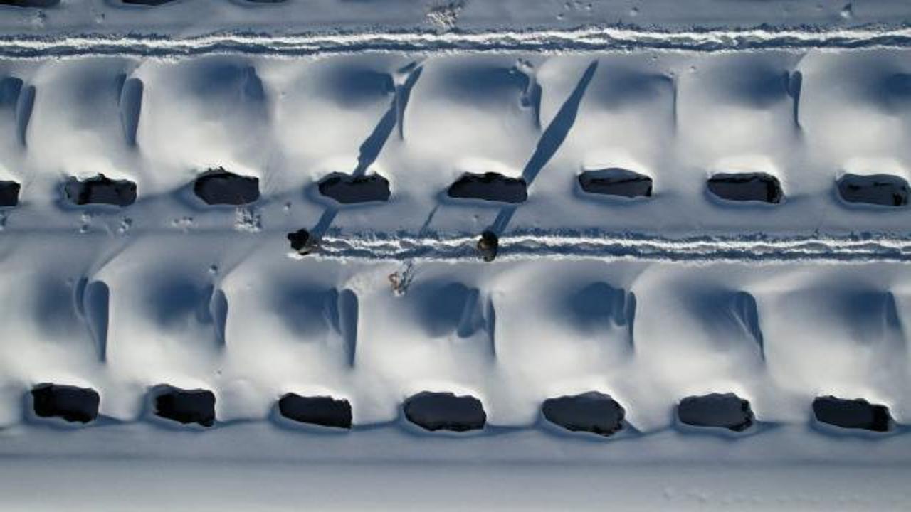 Eksi 30'un gölgesinde ölüm hazırlığı! Erzurum'da 2 bin mezar açıldı