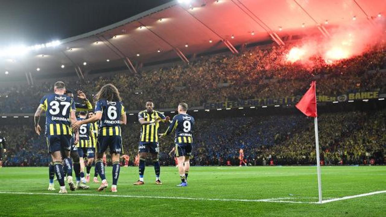 Galatasaray'ı deviren Fenerbahçe, Süper Kupa'nın sahibi oldu