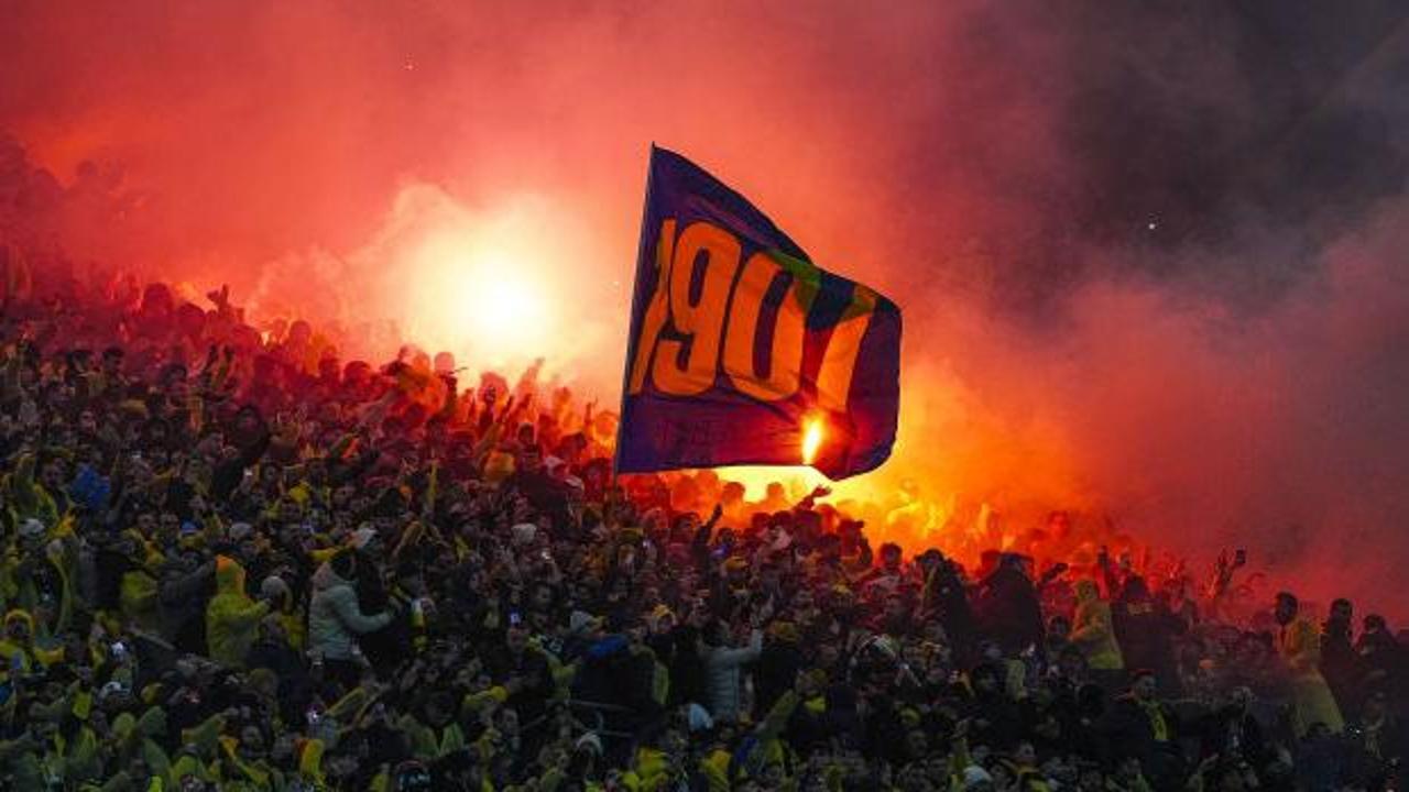 Galatasaray galibiyeti sonrası Fenerbahçe'den futb…