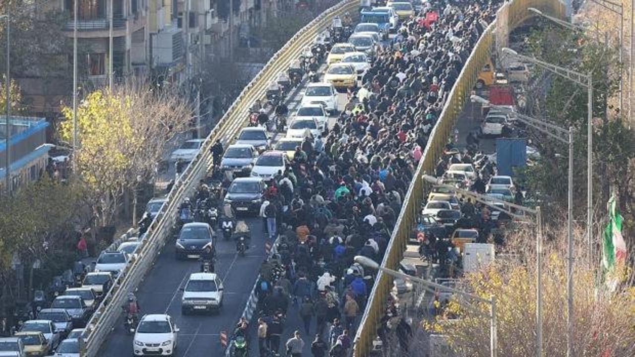 İran'da kaos! Rakamlar korkunç boyutta! Çok sayıda ölü var