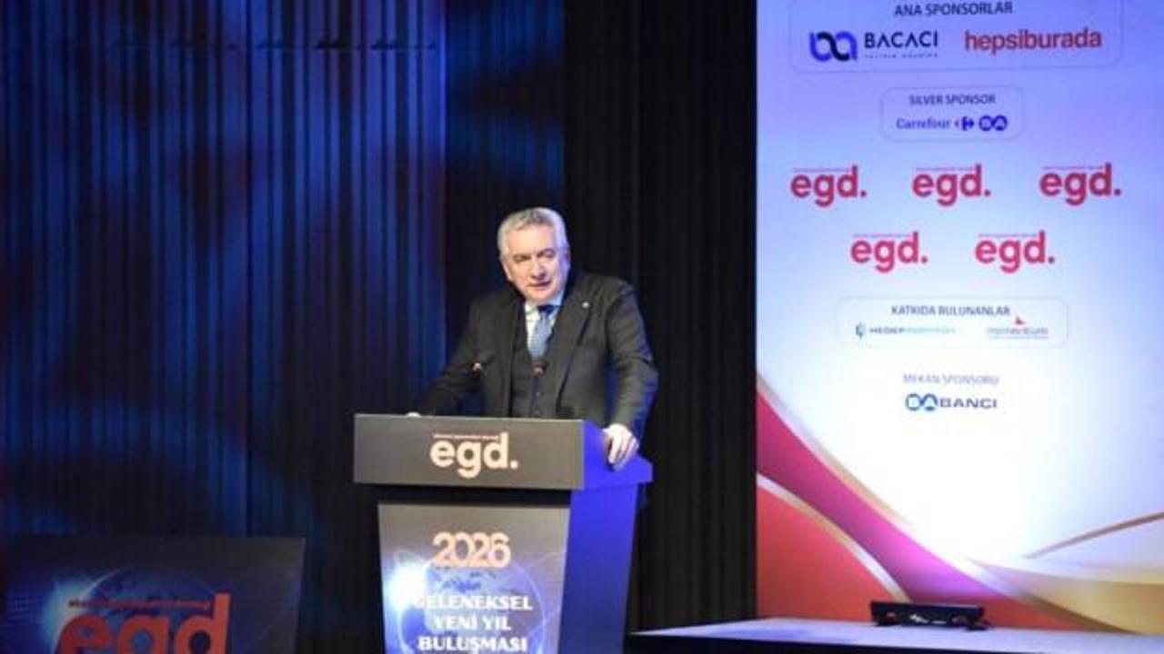 İş dünyası ve ekonomi basını İstanbul'da yeni yıl buluşmasında bir araya geldi