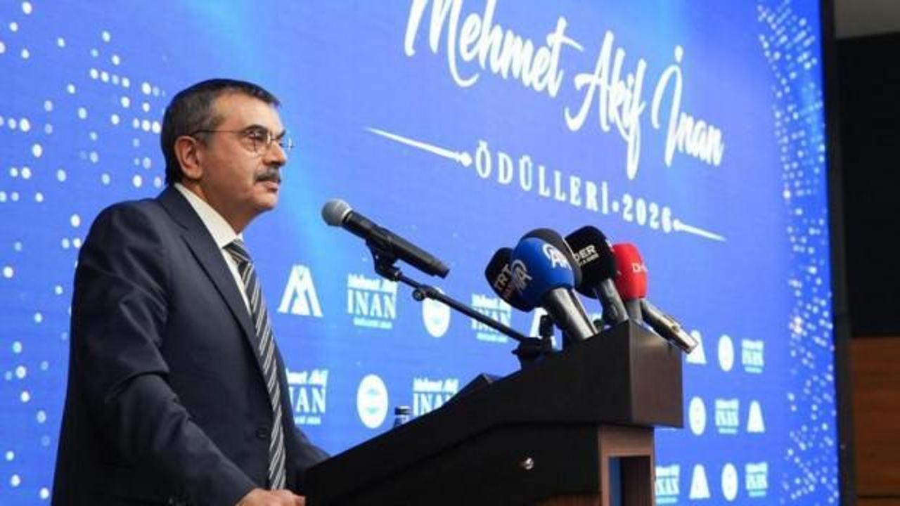 'Mehmet Akif İnan Ödülleri' sahiplerini buldu