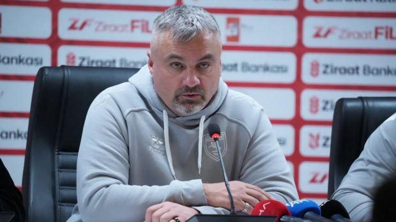 Thomas Reis'ten Musaba i&ccedil;in iki c&uuml;mlelik yanıt