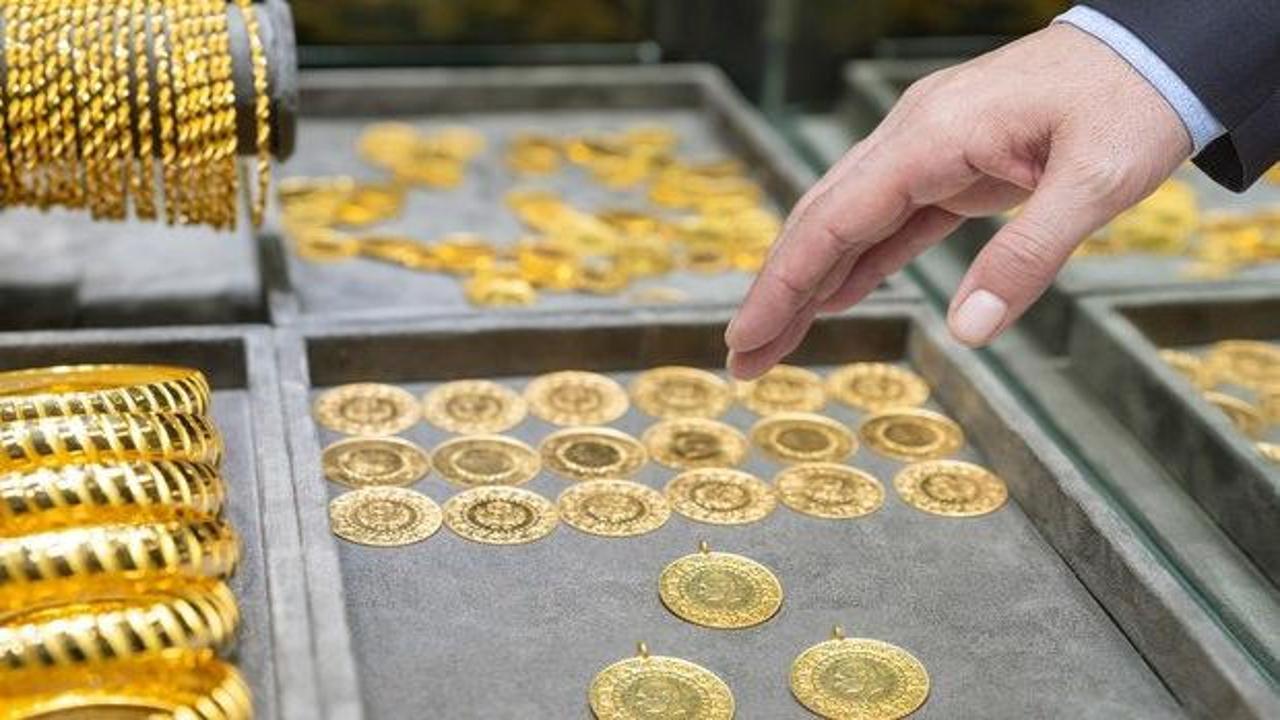Uzman isim gram altın için tarih verdi: 10 bin TL’ye çıkabilir! Uzman isim gram altın için tarih verdi: 10 bin TL’ye çıkabilir!