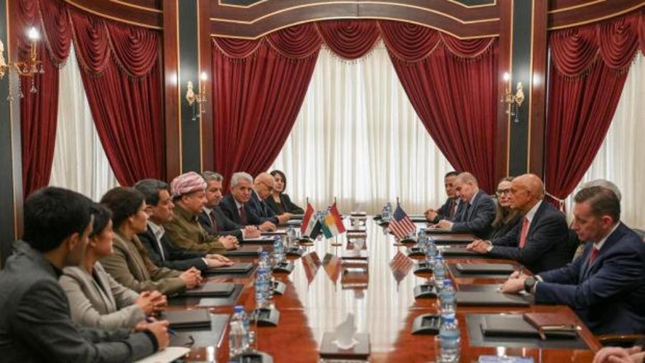 ABD’nin Suriye Özel Temsilcisi Barrack, SDG elebaşı Abdi ile bir araya geldi