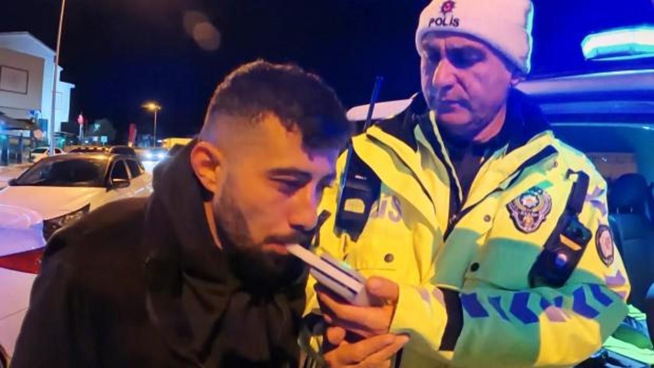 Alkoll&uuml; s&uuml;r&uuml;c&uuml; pişkinliğiyle pes dedirtti! Nasıl i&ccedil;tiğini anlatıp &ouml;v&uuml;nd&uuml;