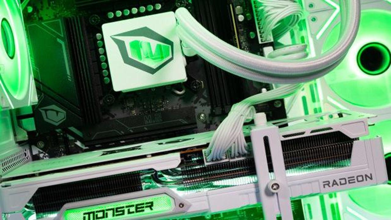 AMD 9950X3D ve RX 9070 XT’li en güçlü masaüstü oyun canavarı