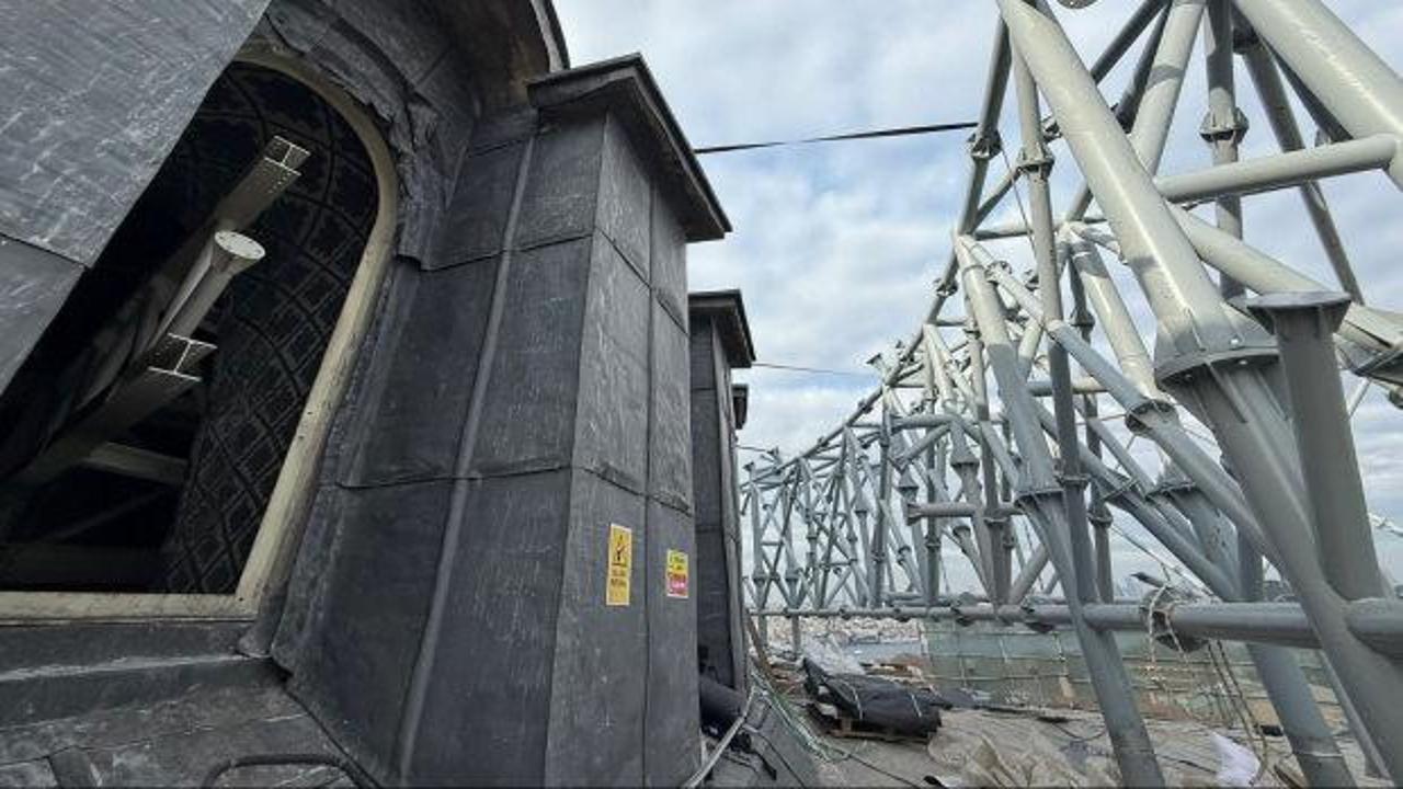 Ayasofya'da restorasyon sırası kubbelerde