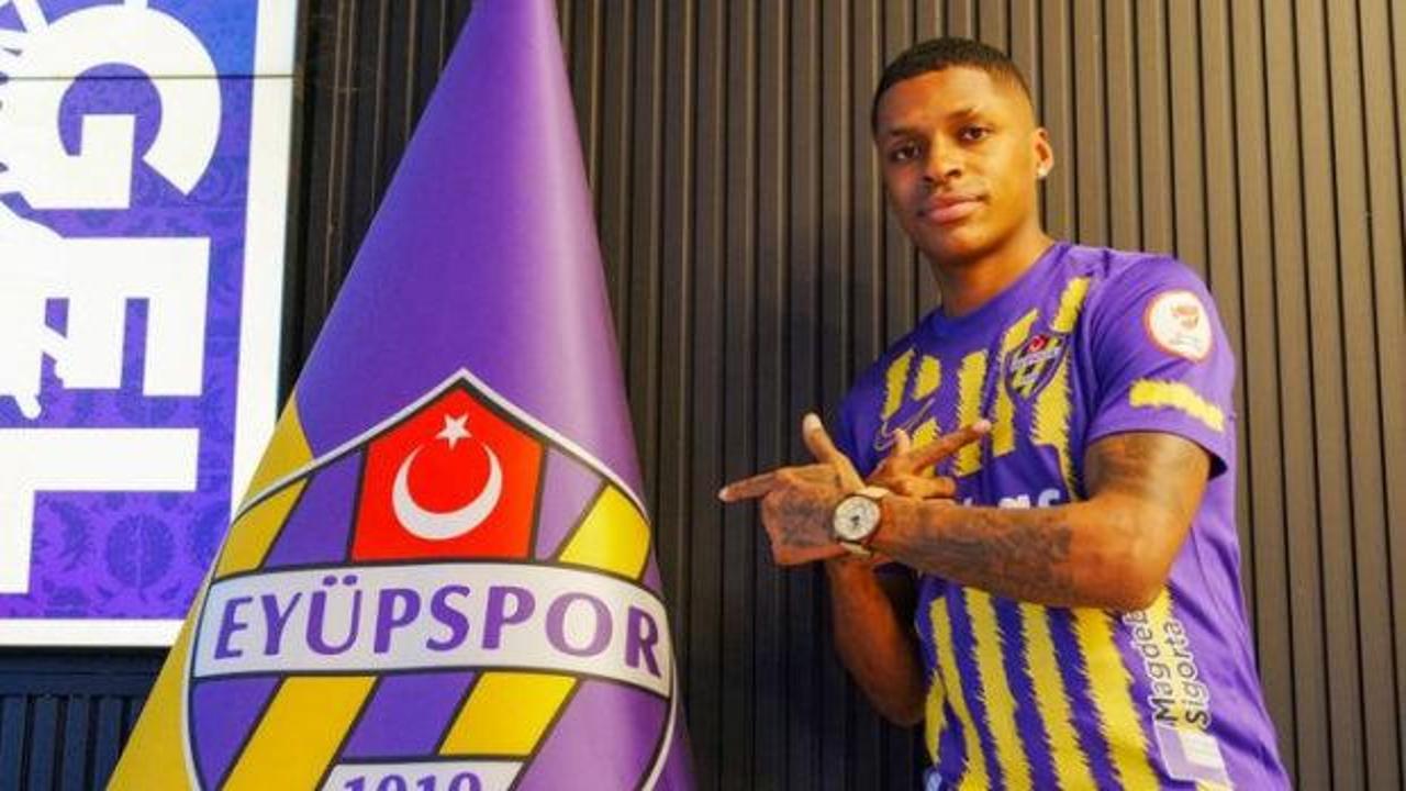 Eyüpspor Torres'i kadrosuna kattı