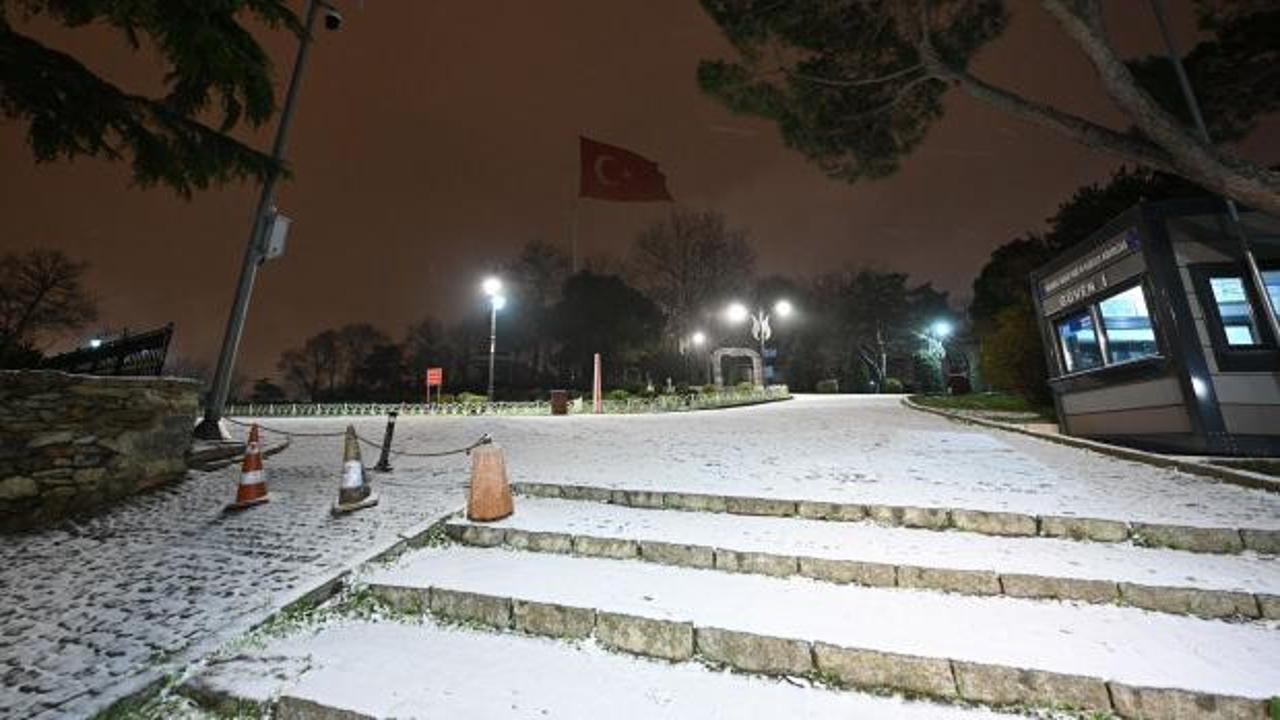 İstanbul'da kar yağışı! Ne zaman sona erecek? AKOM ve vailikten açıklama
