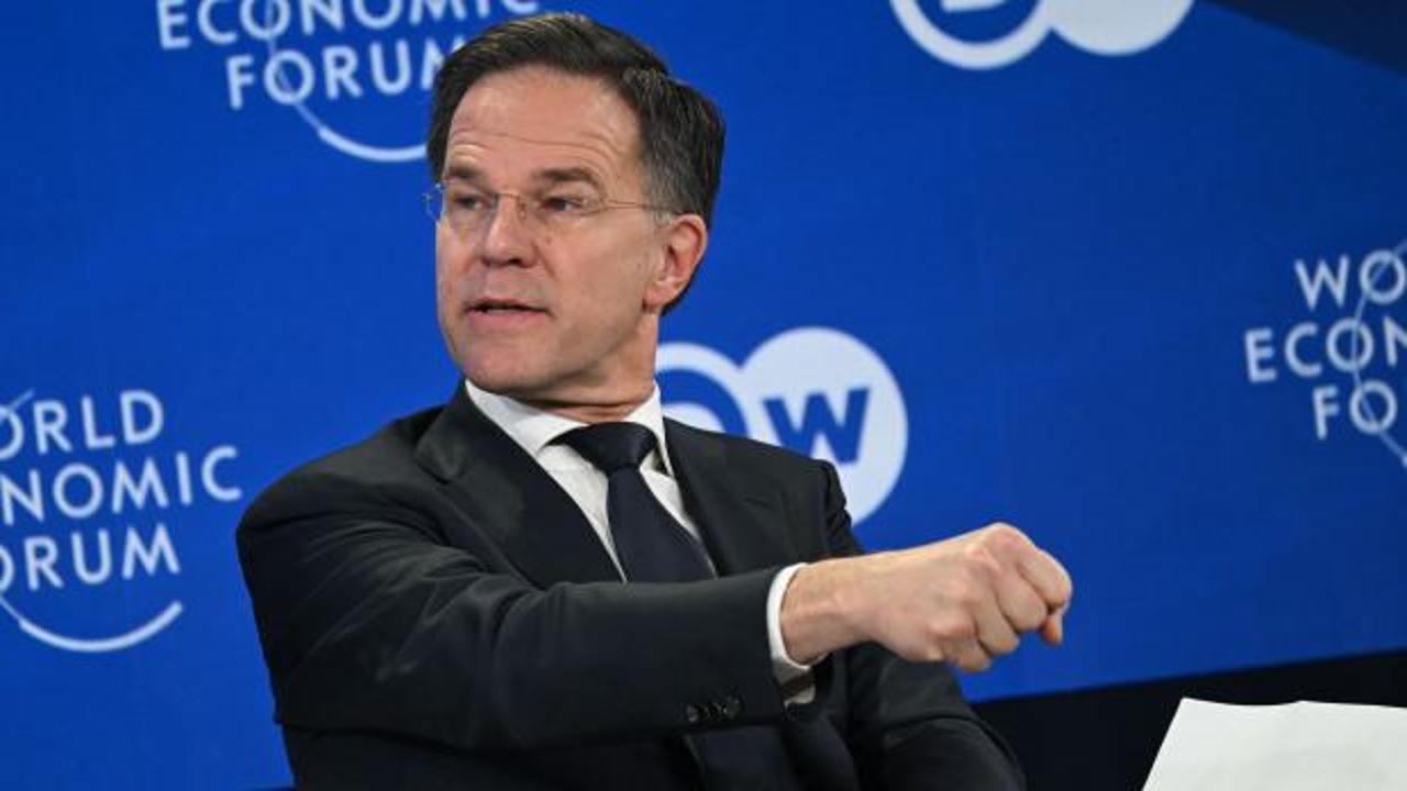 Rutte: Trump haklı, Grönland'ı savunmalıyız